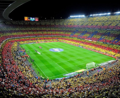 ng体育app_前比利时国脚阿尔德韦雷尔德跨界再突破，从蒙面歌手到银幕首秀，绿茵传奇开启人生新赛道