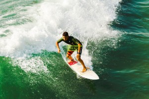 ng体育app_亚洲新星闪耀国际田联钻石联赛 男子110米跨栏再创佳绩