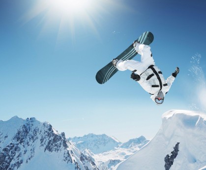 【ng体育app】新星闪耀亚平宁！官方认证伊尔迪兹荣膺意甲11月最佳新秀，斑马军团未来锋线基石浮现