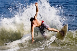 ng体育|米体深度解析，霍伊伦风格引热议，锋线拼图特质被指似卡瓦尼与青年伊瓜因